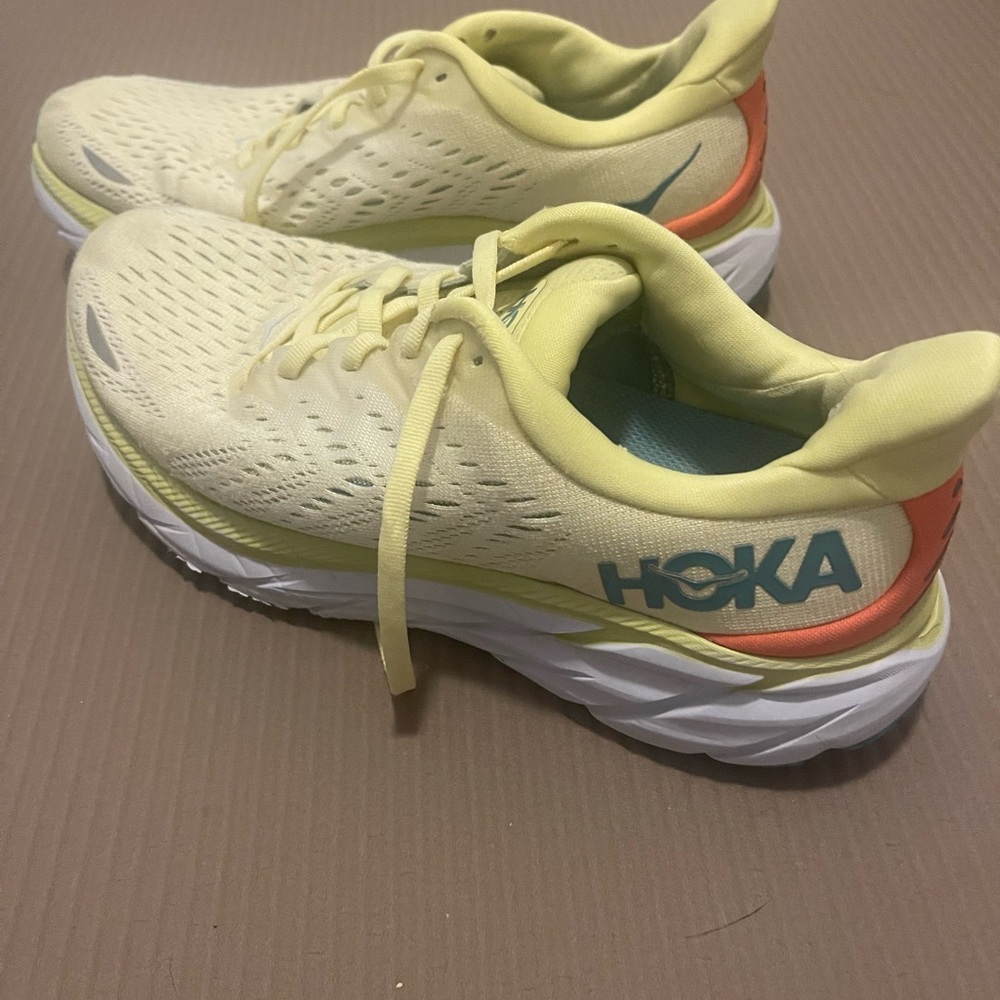 Hoka Lemon and Tangerine Clifton8